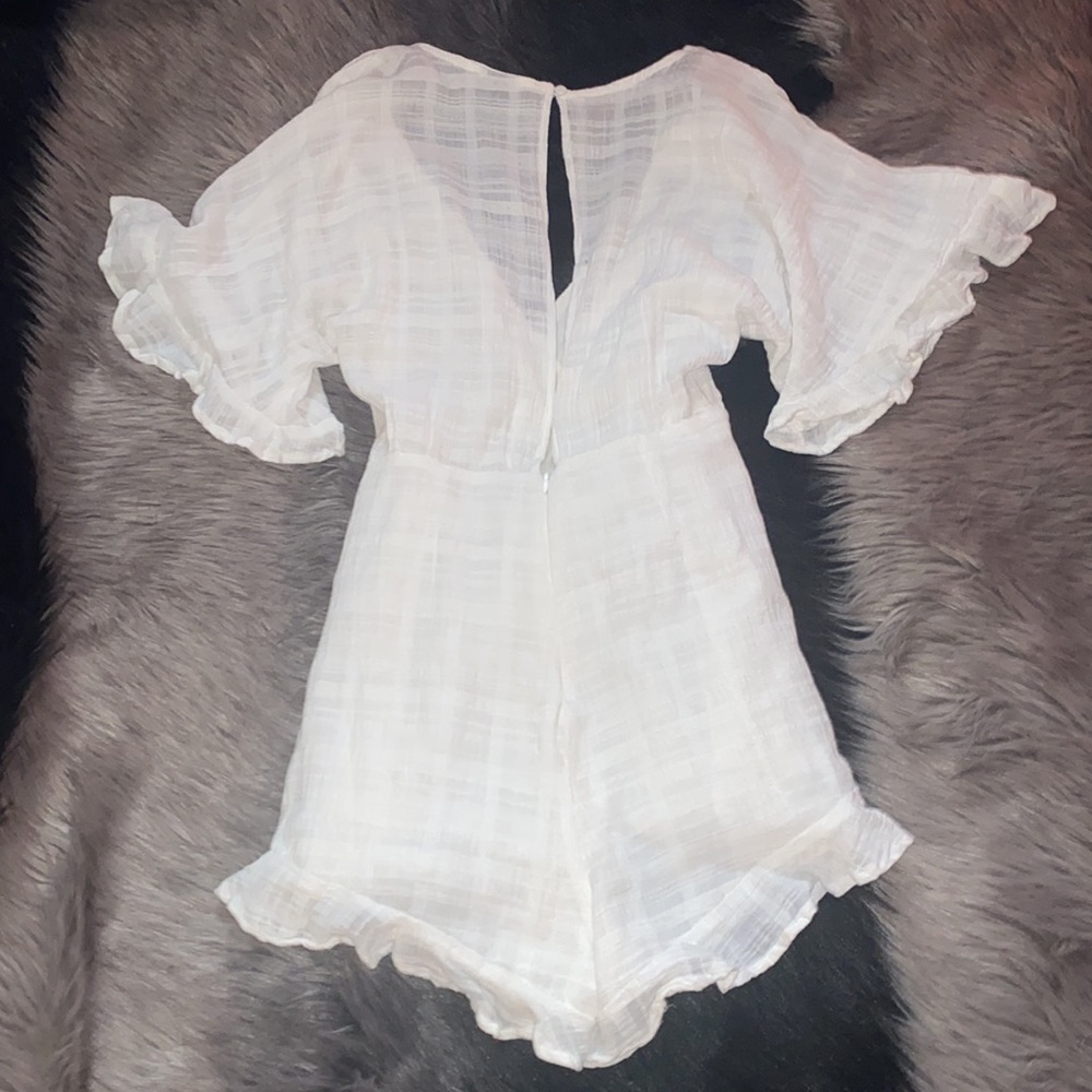 Angel romper 🤍 - Picture 4 of 5